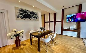 Wohnung Am Schloss 2 - Bestes Apartment In Weilburg